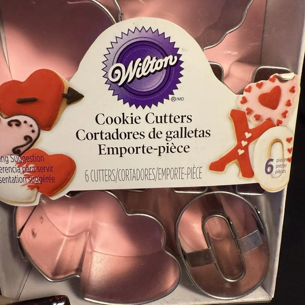 Wilton Metal Cookie Cutters - Hearts‎ Love XO, Set Of 6 New Valentines Day